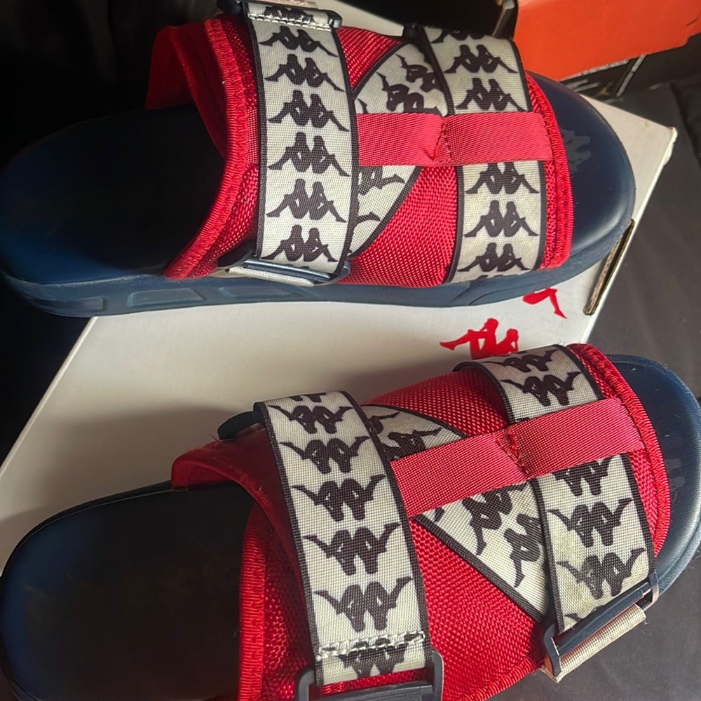 Kappa Banda Mitel 1 size 8 women; size 10